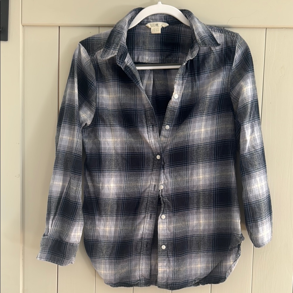 Classic Plaid Women’s Shirt